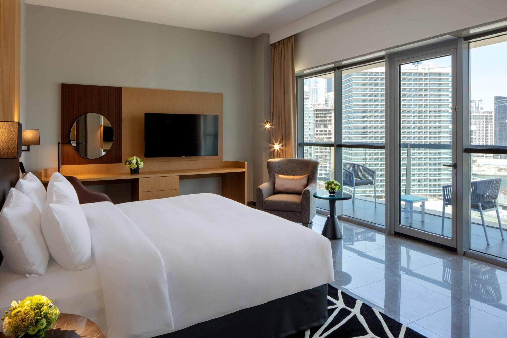 Collection Suite with Soluna Beach Club Access,1644534457:JPEG