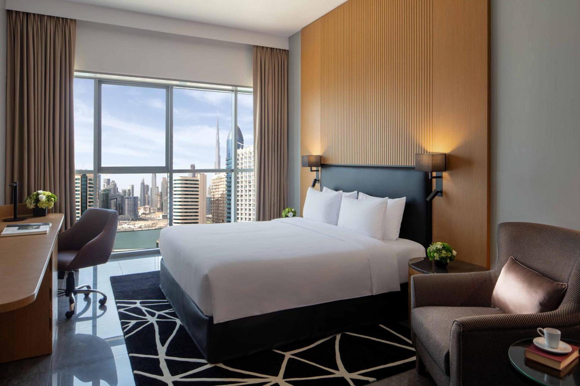 Deluxe Room,1613754962:JPEG