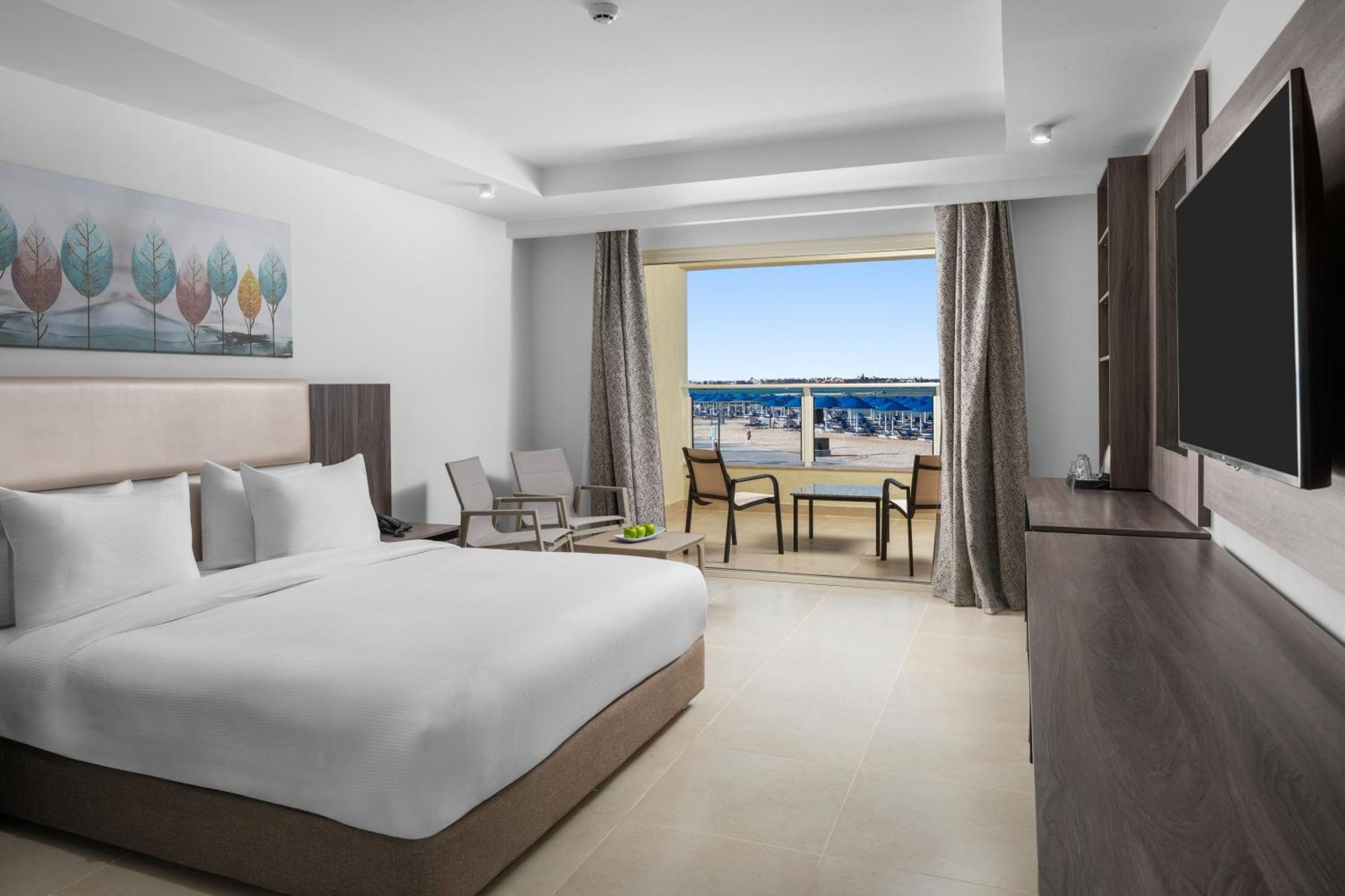 Cameră dublă sau twin deluxe cu vedere la mare.