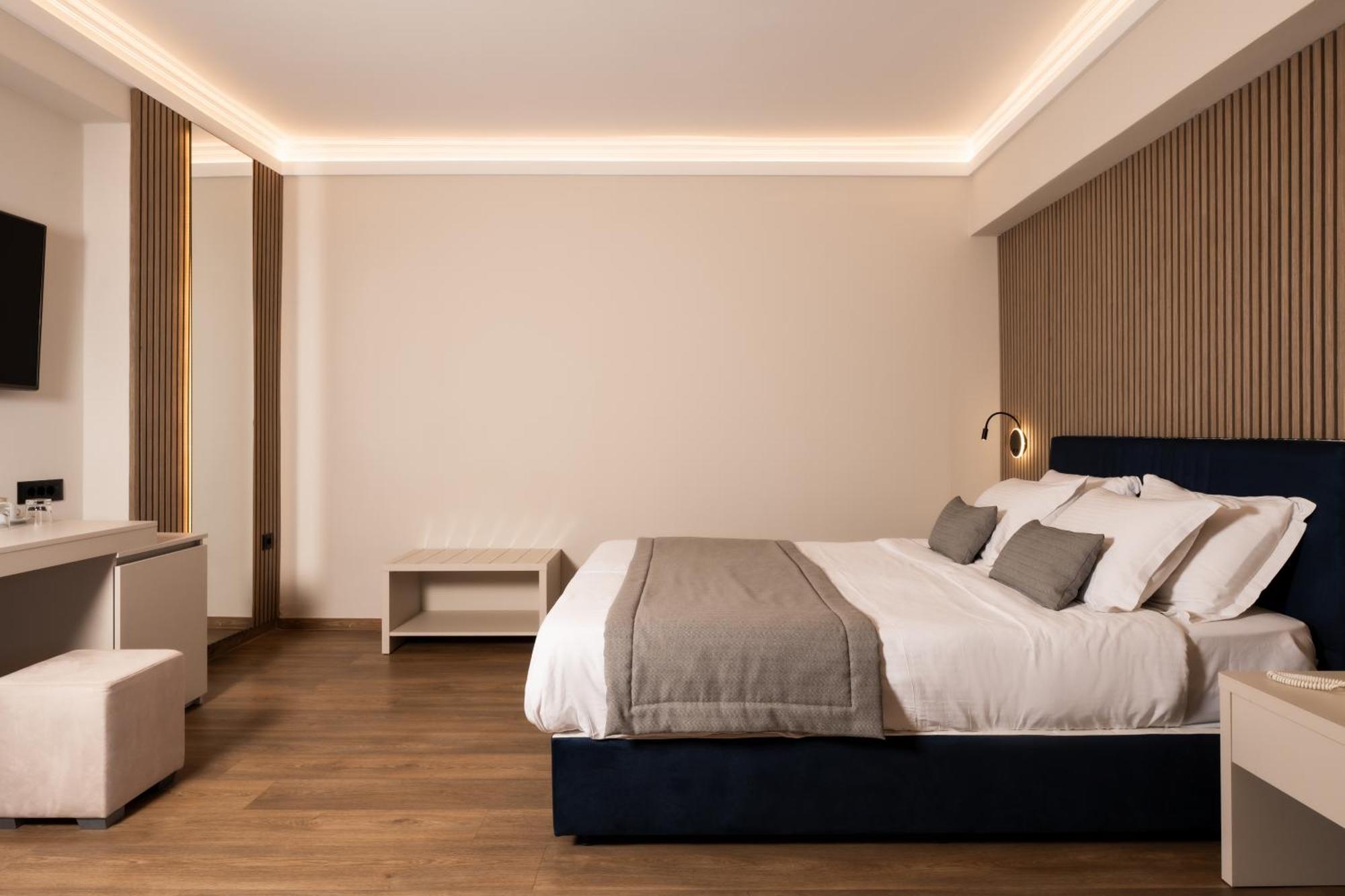 Junior Suite,1652748666:JPEG