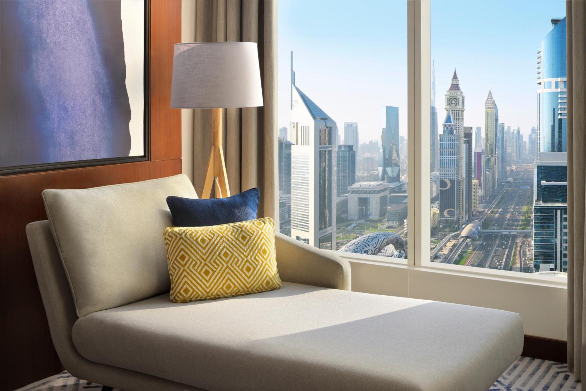 Deluxe King Room with City View - Club Room,1654264440:JPEG