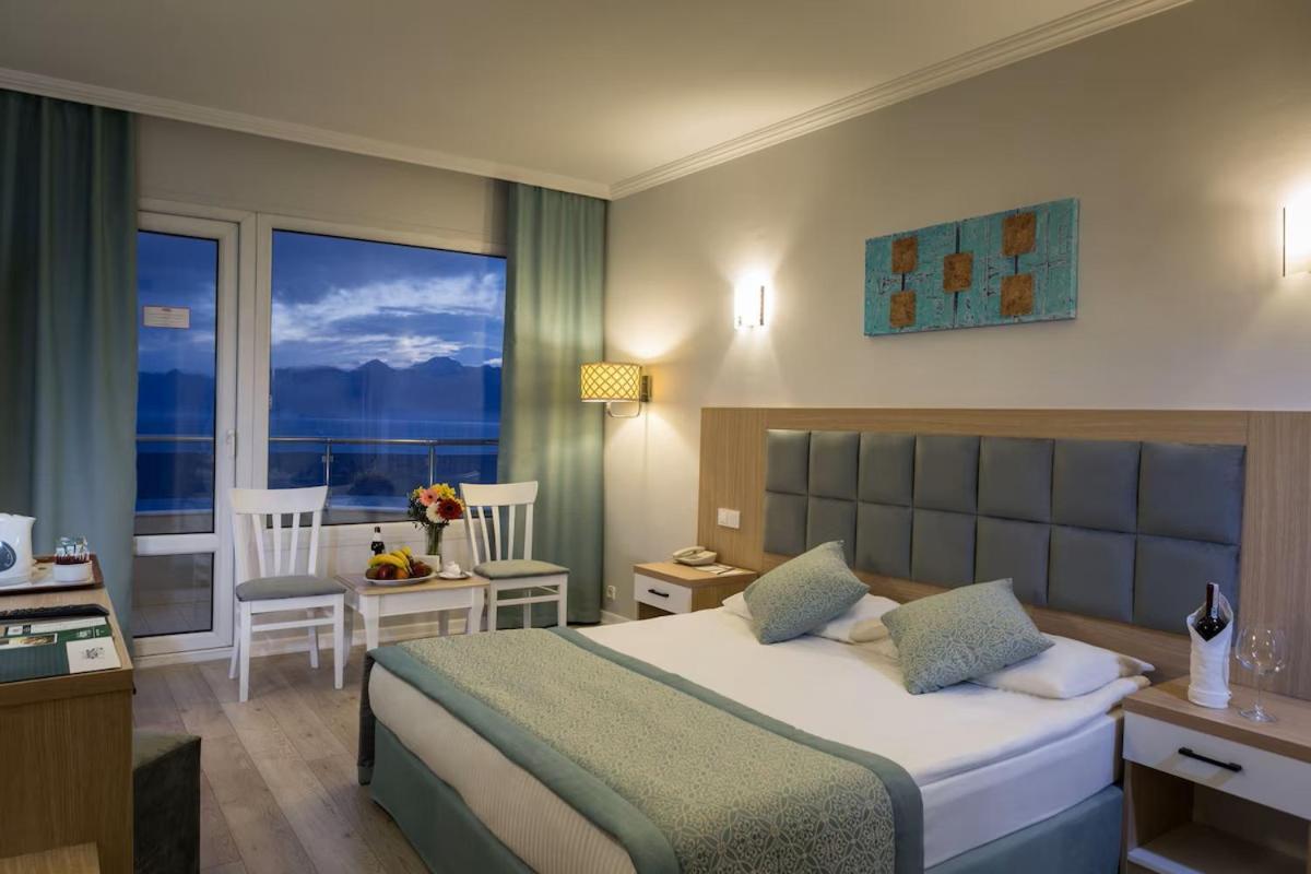 Double Room Sea View,1709804444:JPEG