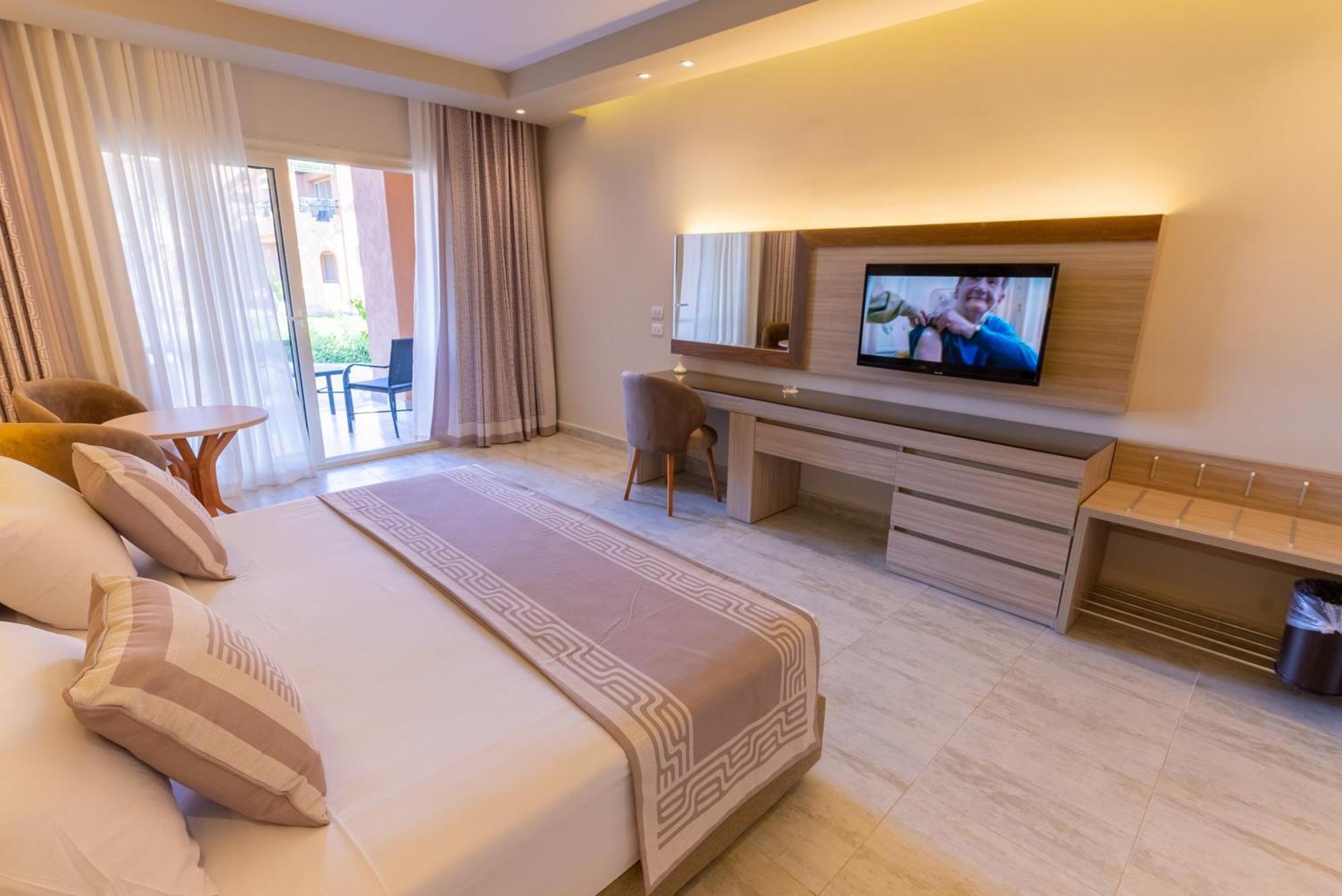 Cameră dublă sau twin Deluxe cu vedere la grădină
