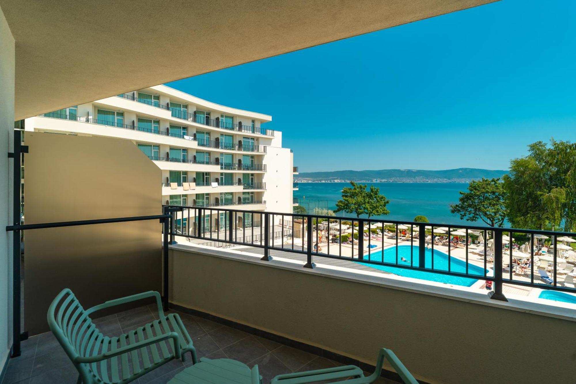 Cameră twin deluxe cu vedere la mare