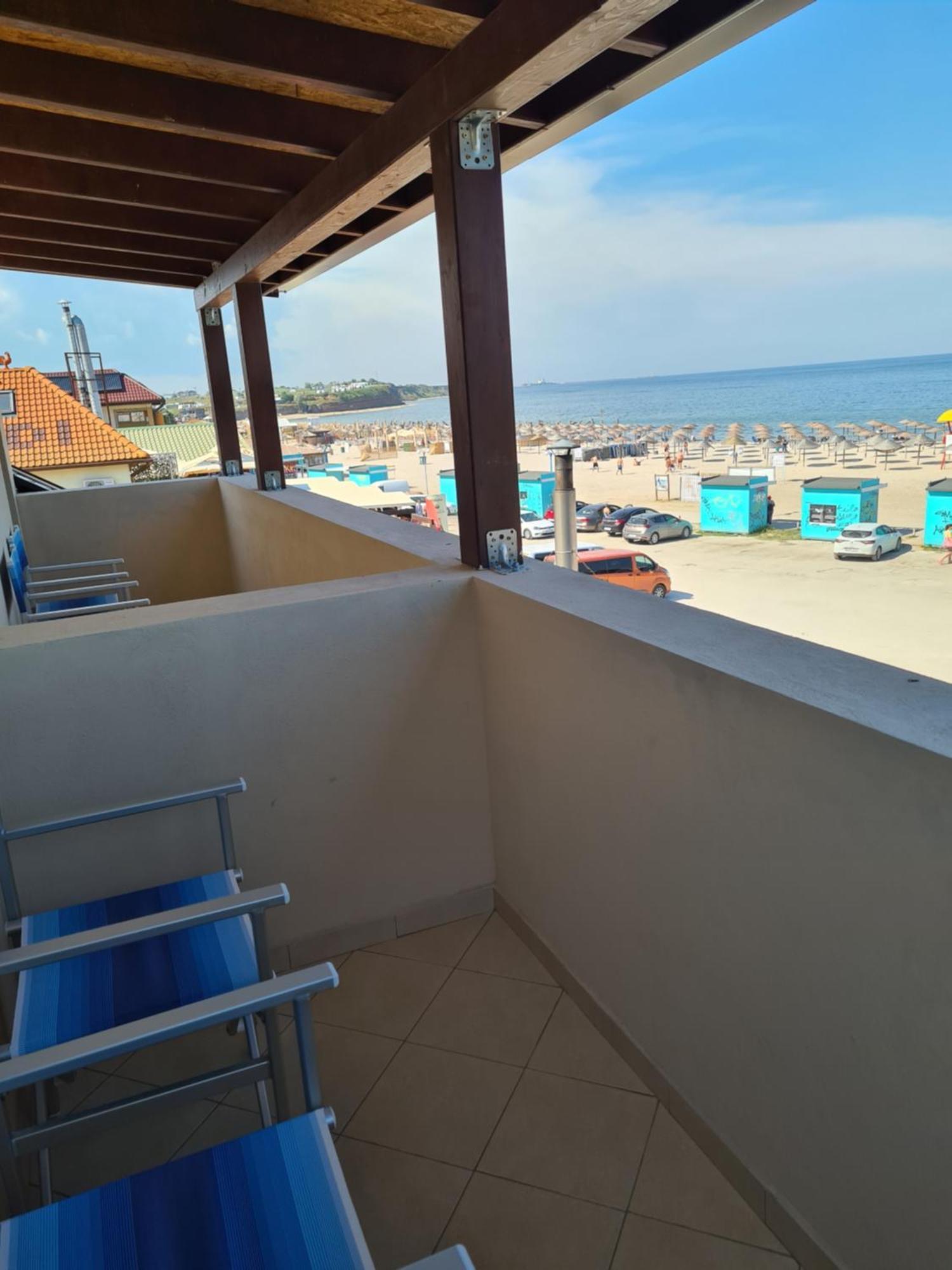 Standard Triple Room Sea View,1688924209:JPEG
