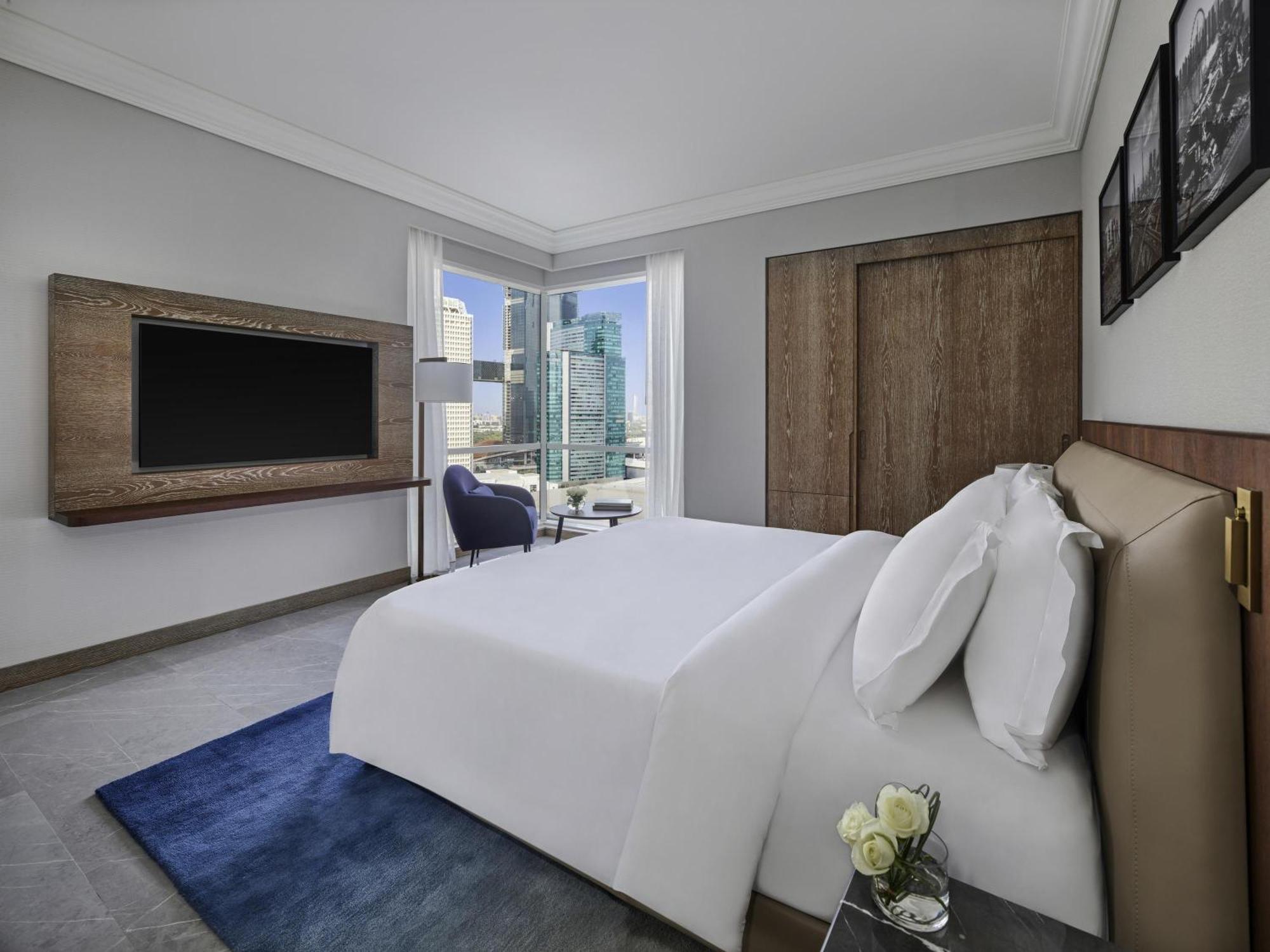 Signature 2 Bedroom Suite 2 King