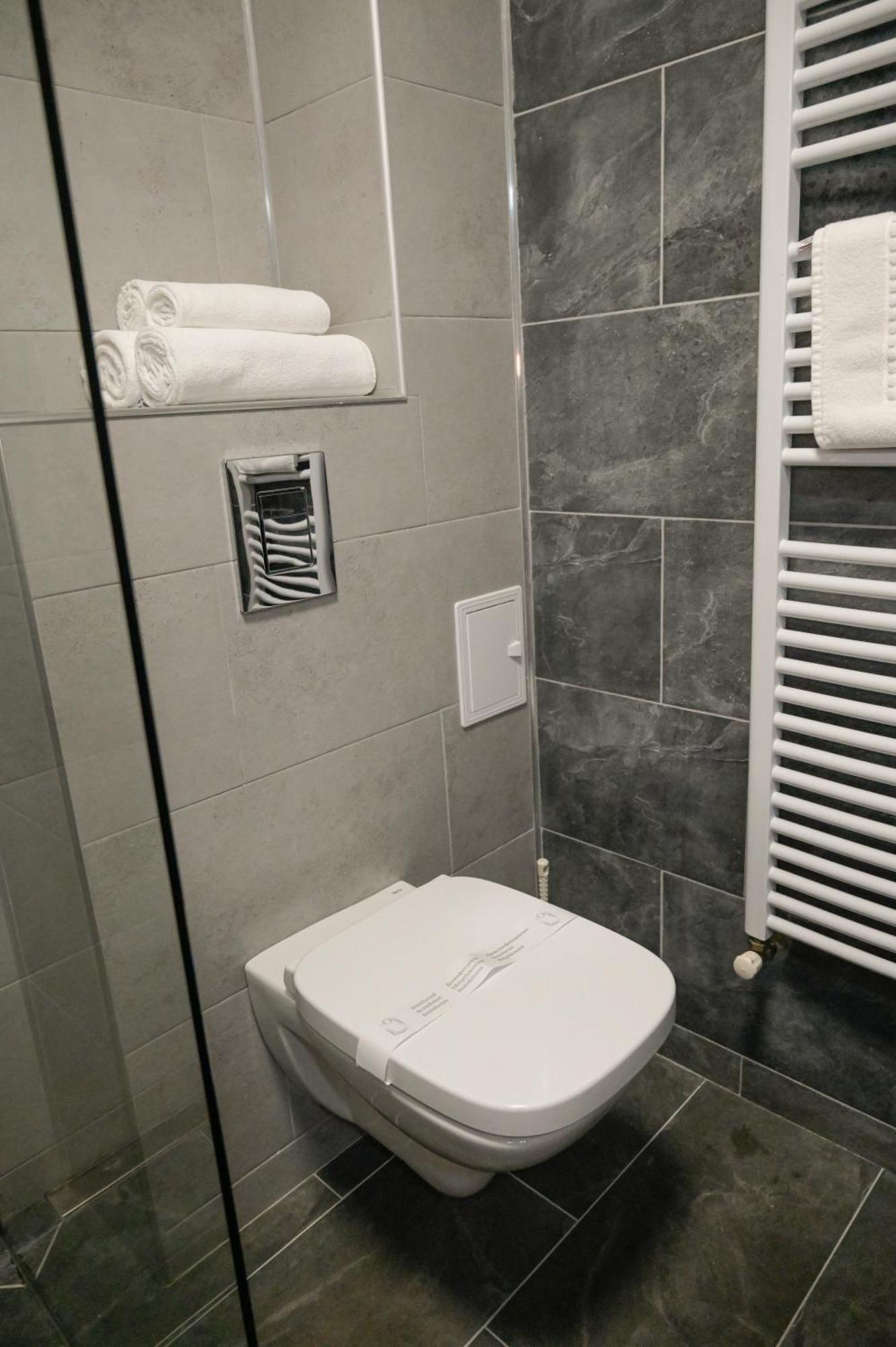 Studio cu balcon