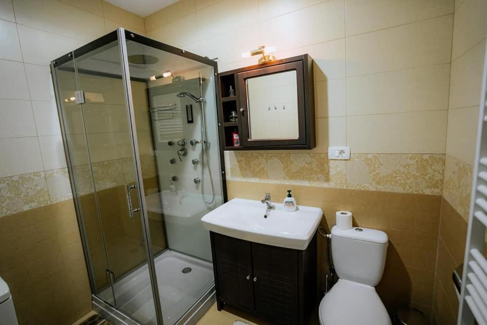 Double Room Private Bathroom,1743240730:JPEG