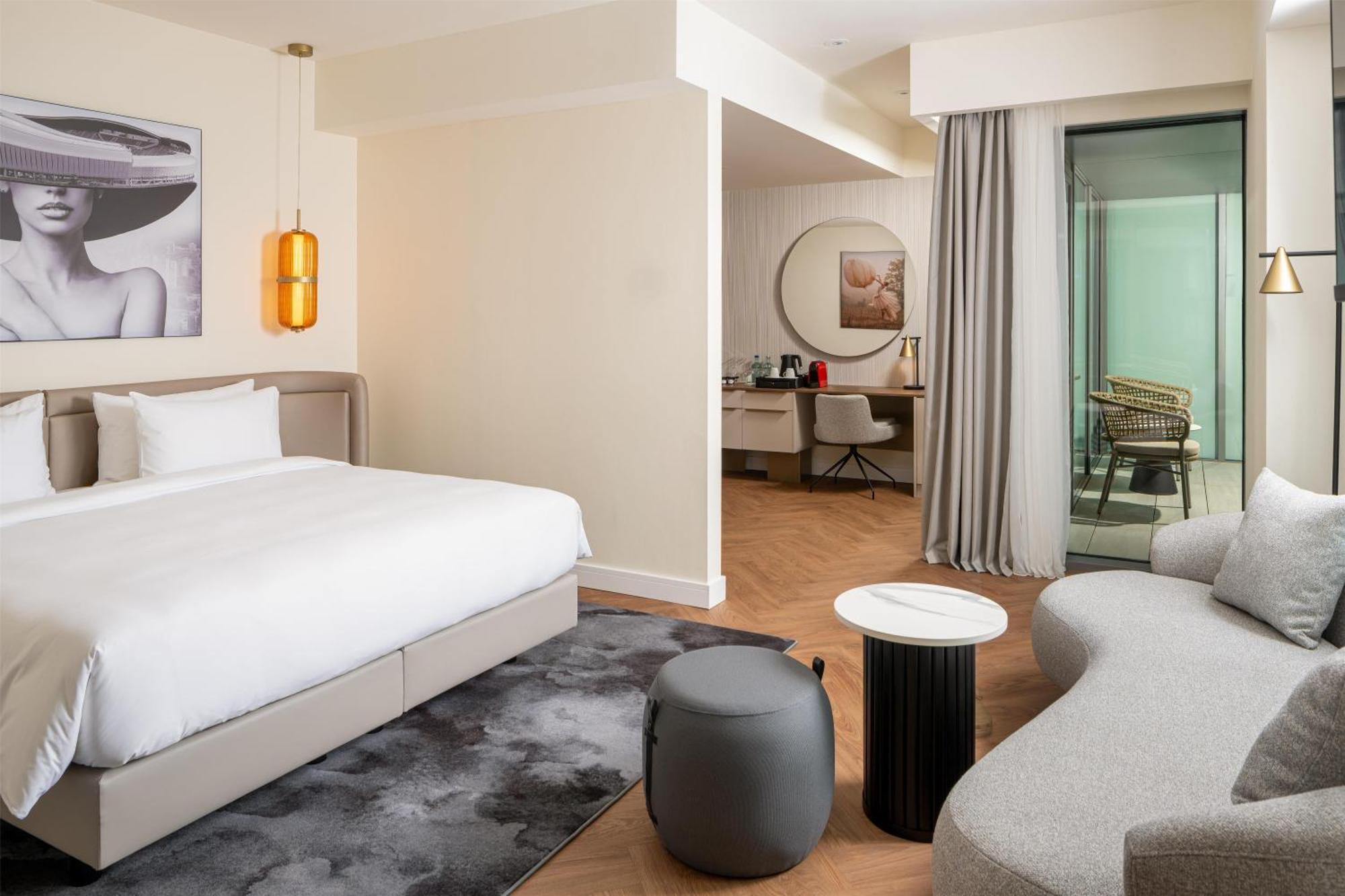 Cameră Premium cu balcon