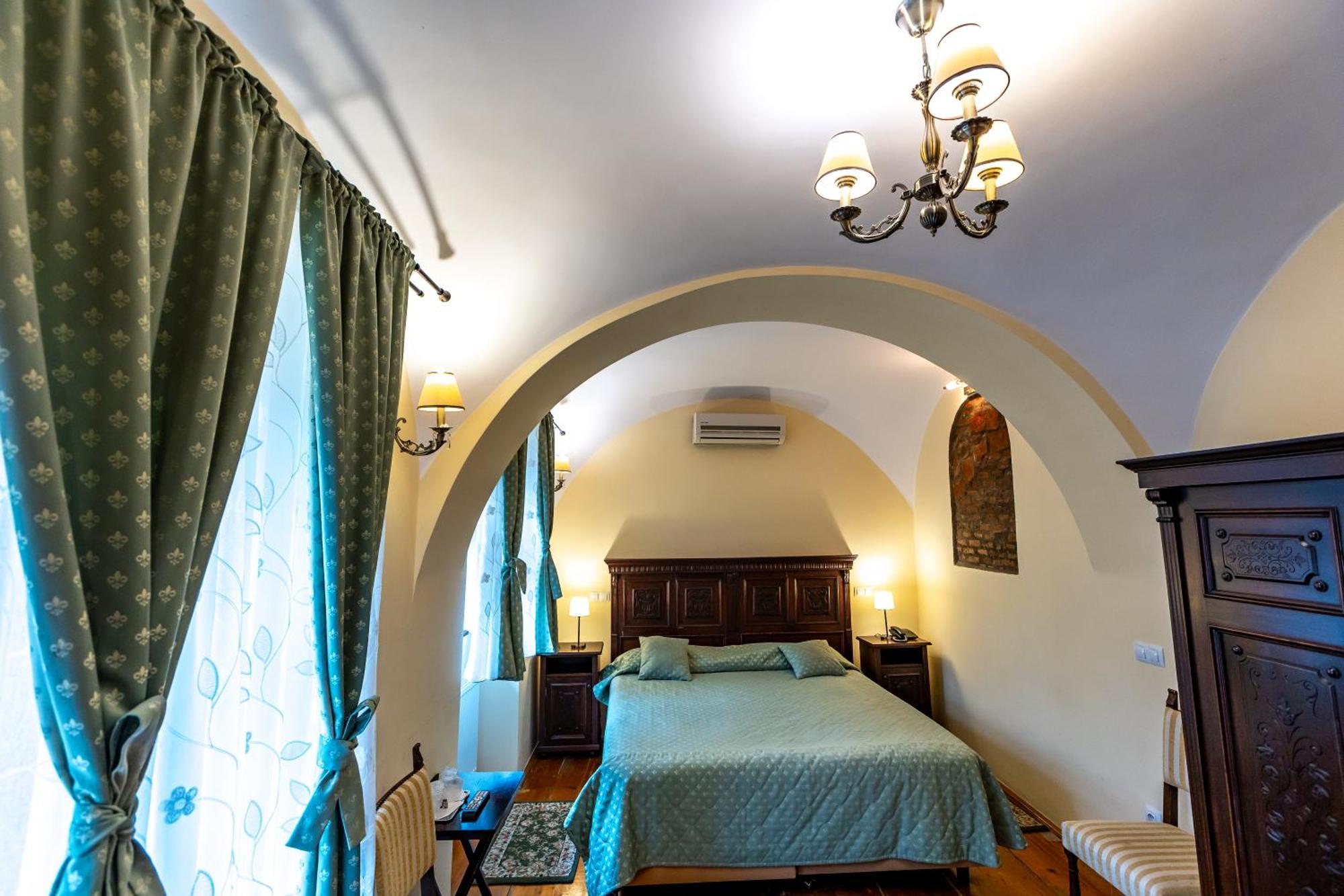 Superior Double Room,1769511398:JPEG