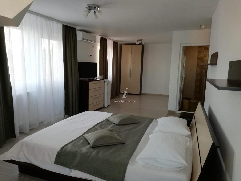 Cameră dublă Deluxe cu balcon și vedere la mare