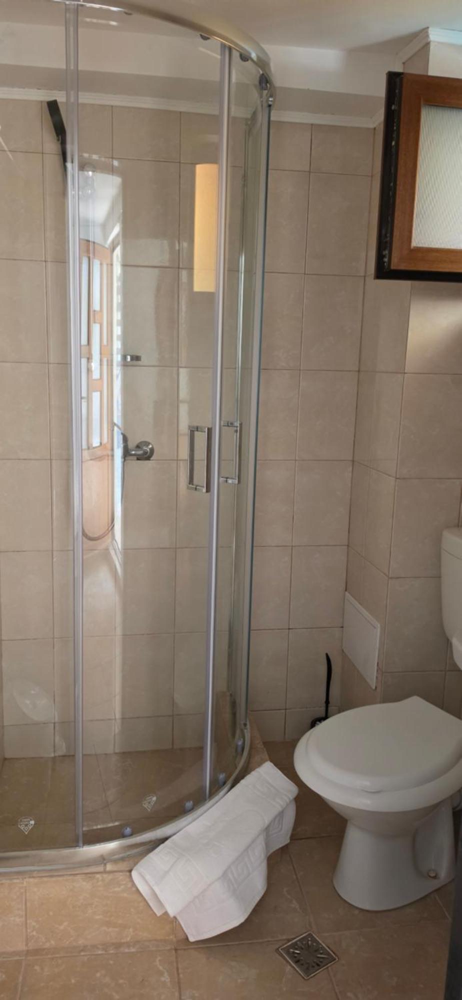 Cameră triplă economică