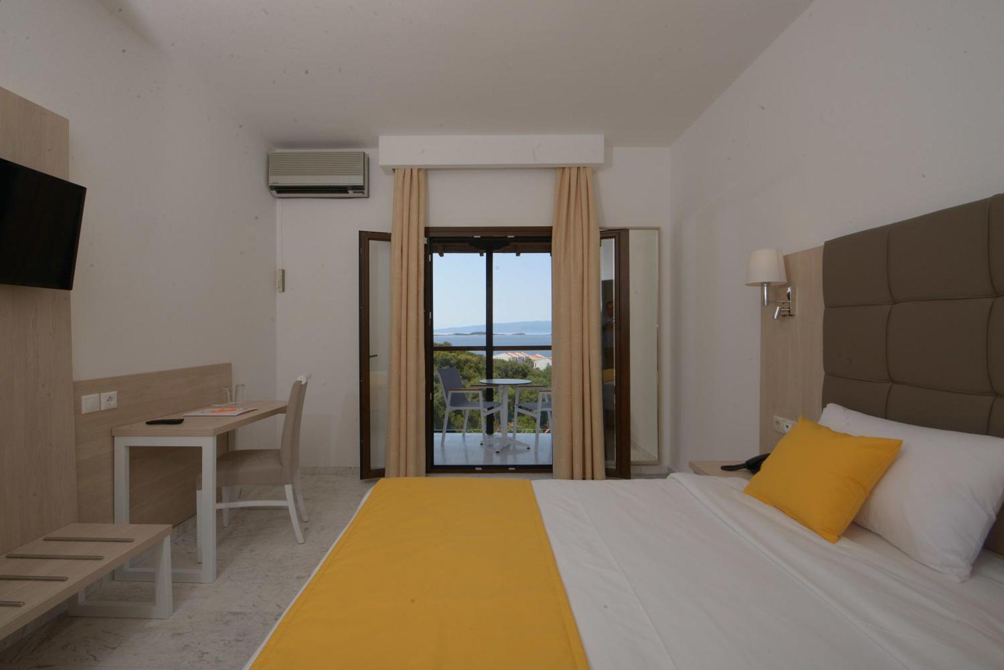 Standard Double or Twin Room Sea View