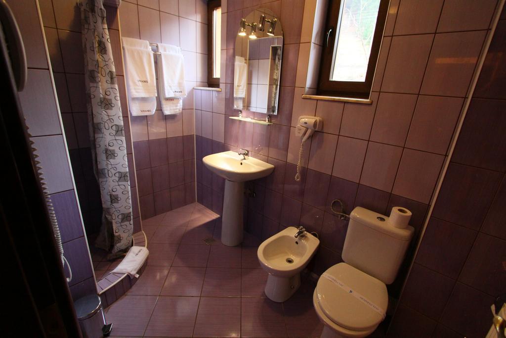 Double Room,191521183:JPEG