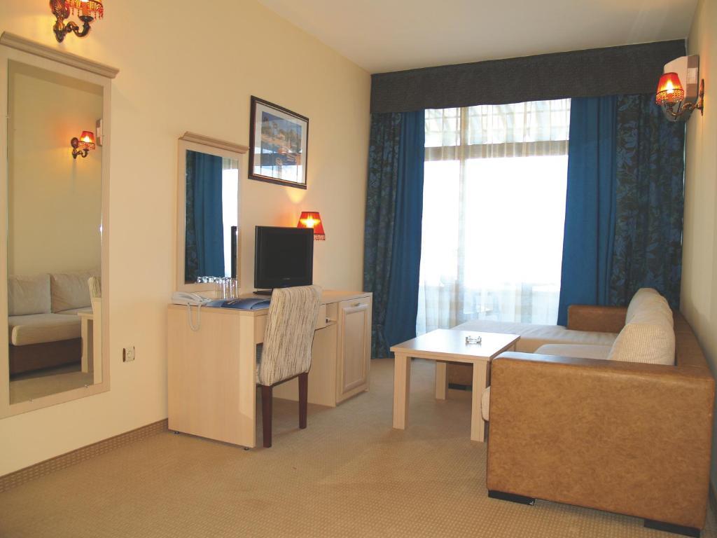 Apartament cu 2 dormitoare (4 adulţi)