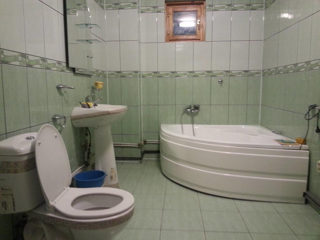 Cameră dublă standard cu baie comună