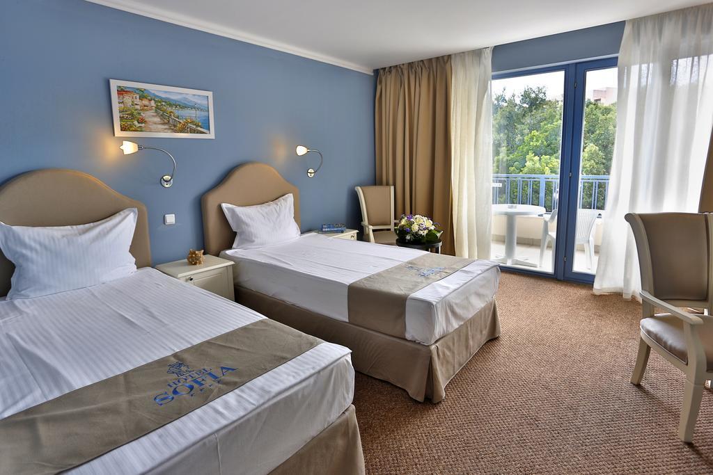 Double or Twin Room Balcony Sea View,783069885:JPEG