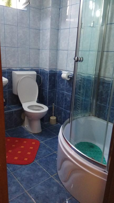 Cameră dublă cu vedere la munte