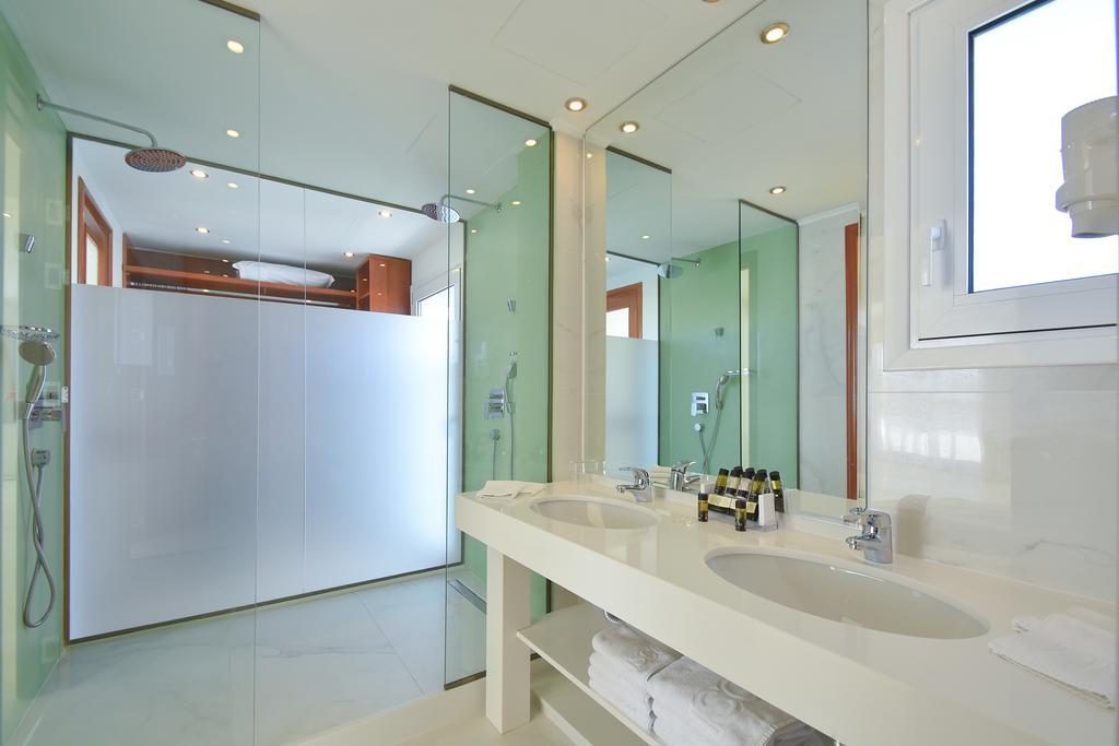 Executive Suite Sea View