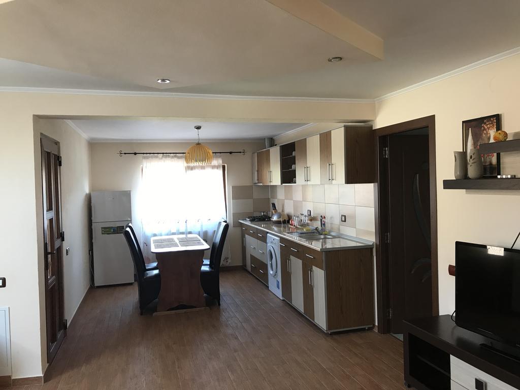 Apartament cu 2 dormitoare