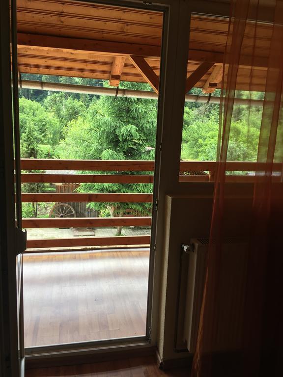 Double Room,422329971:JPEG