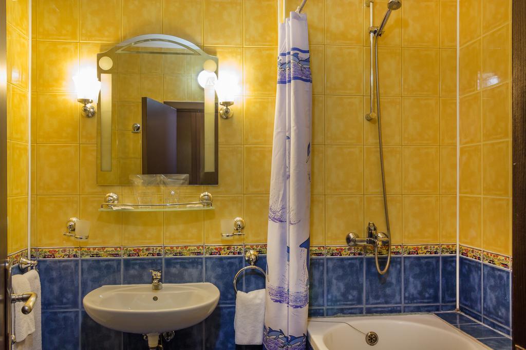 Suită cu terasă