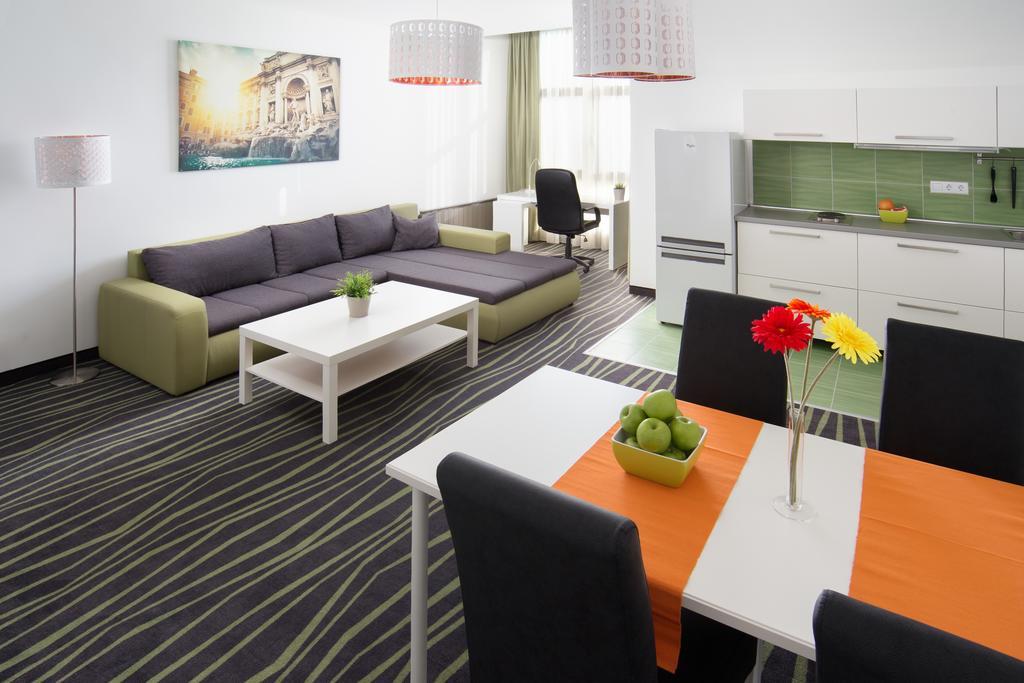 Apartament cu balcon