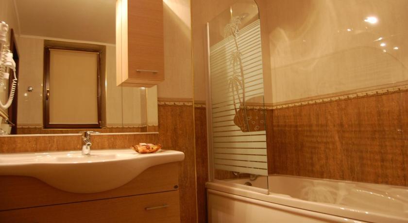 Standard Double Room,417561195:JPEG