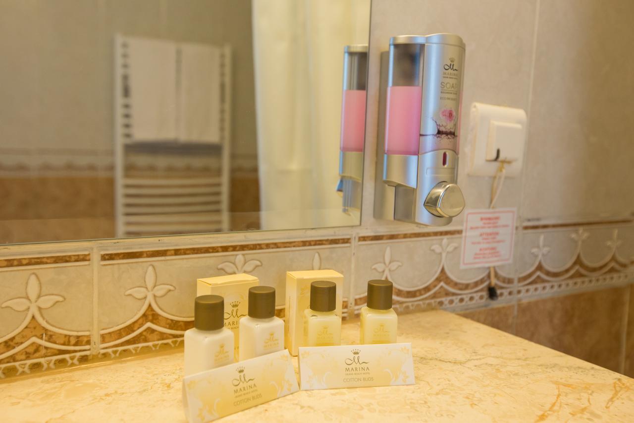 Cameră dublă sau twin cu balcon și vedere la mare (3 adulți) - băuturi de minibar gratuite