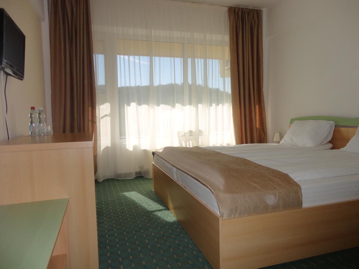 Cameră dublă sau twin cu balcon