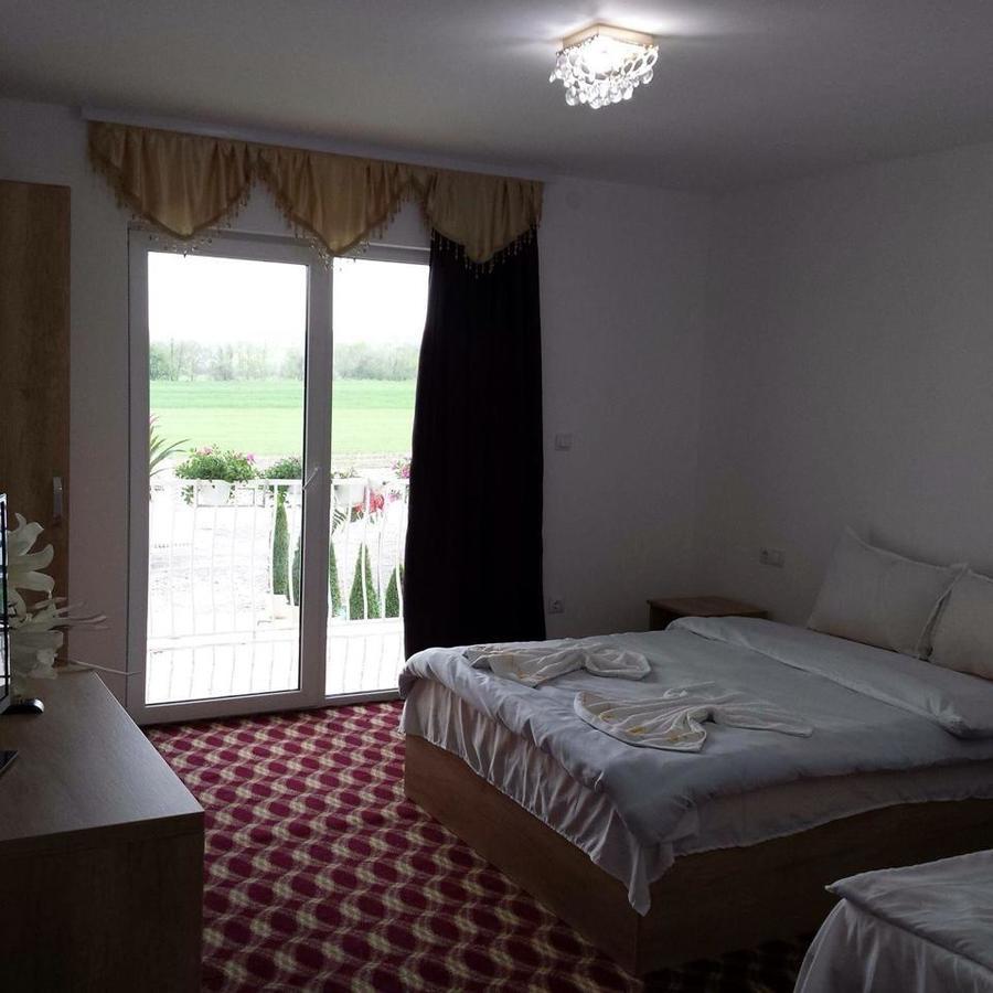 Triple Room Balcony