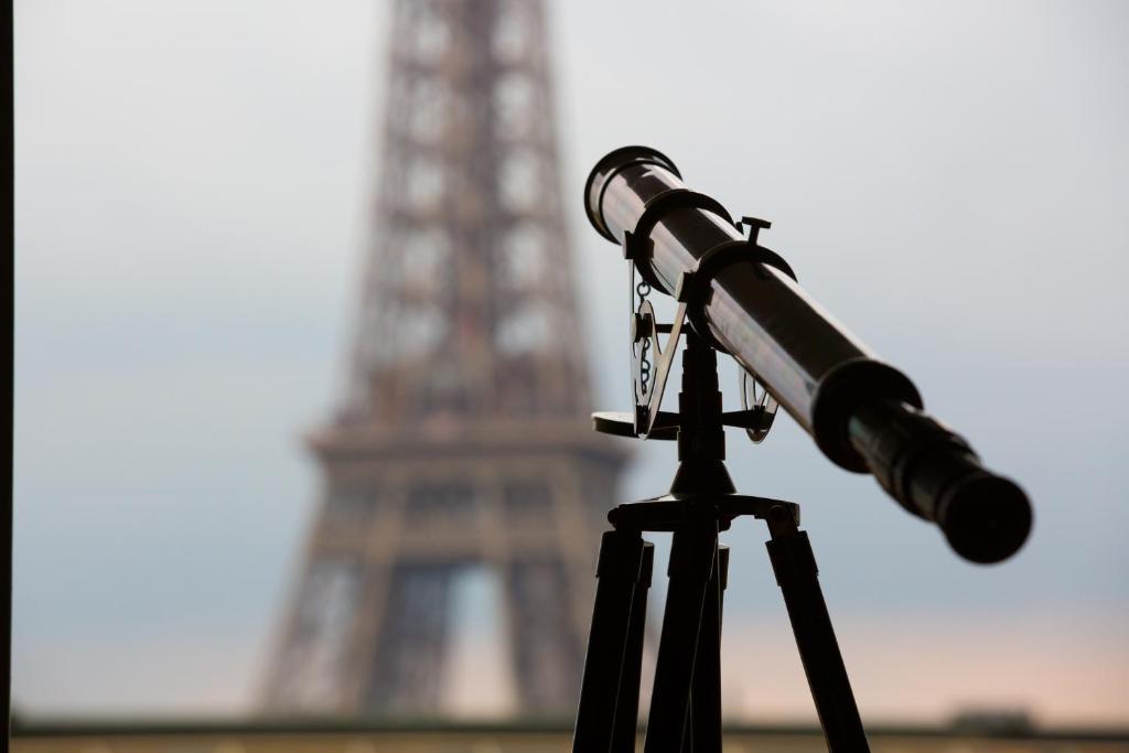 Suită Eiffel