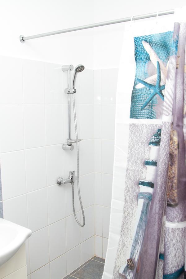 Cameră dublă cu baie privată