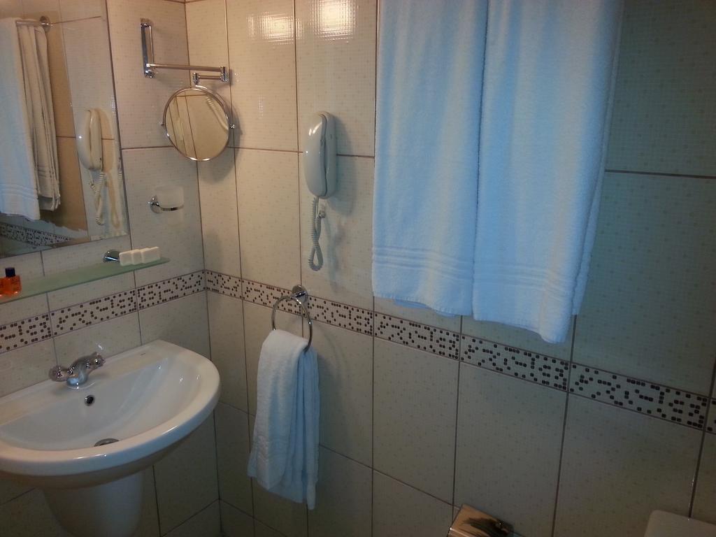 Cameră triplă standard