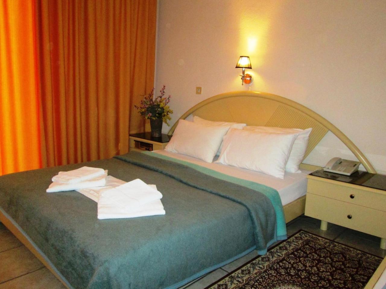 Double or Twin Room,9096001:JPEG