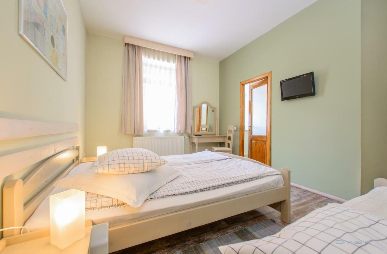 Triple Room,787951581:JPEG