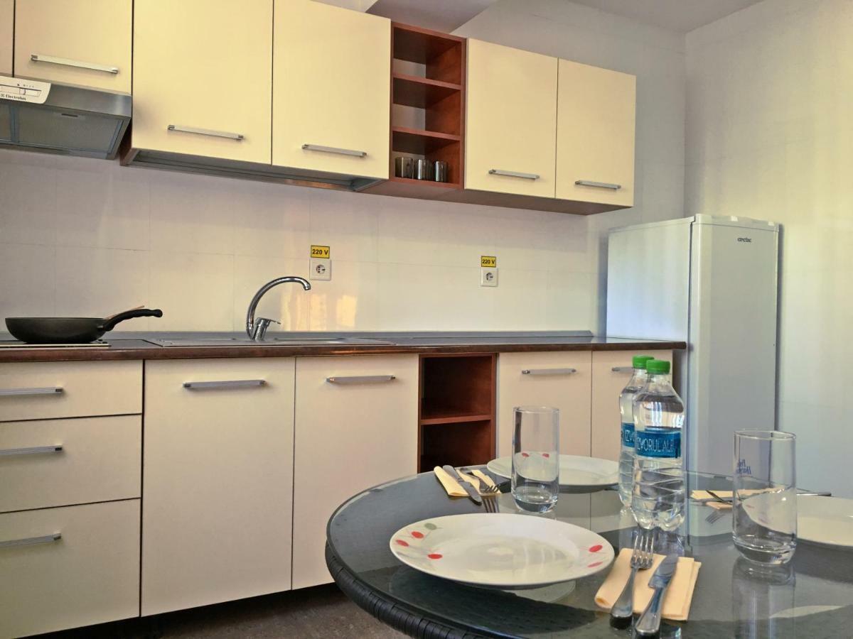 Apartament cu 1 dormitor şi balcon