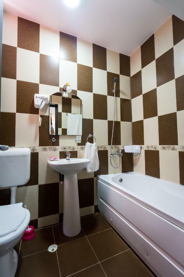 Triple Room with Balcony,812150706:JPEG