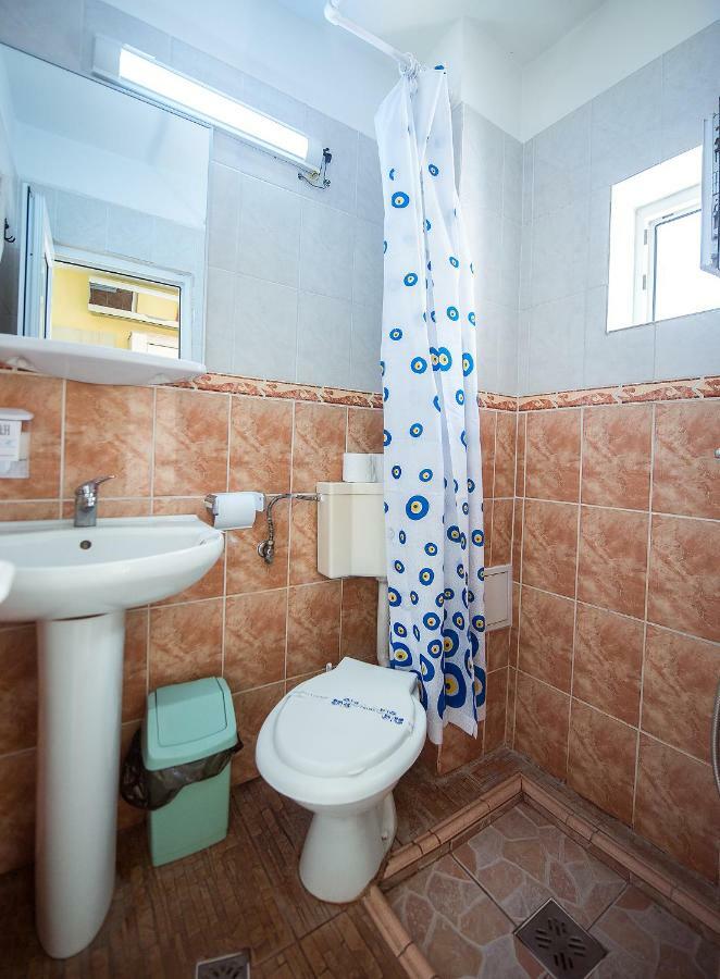 Double Room,812784795:JPEG