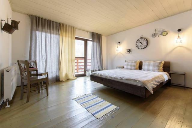 Superior Chalet
