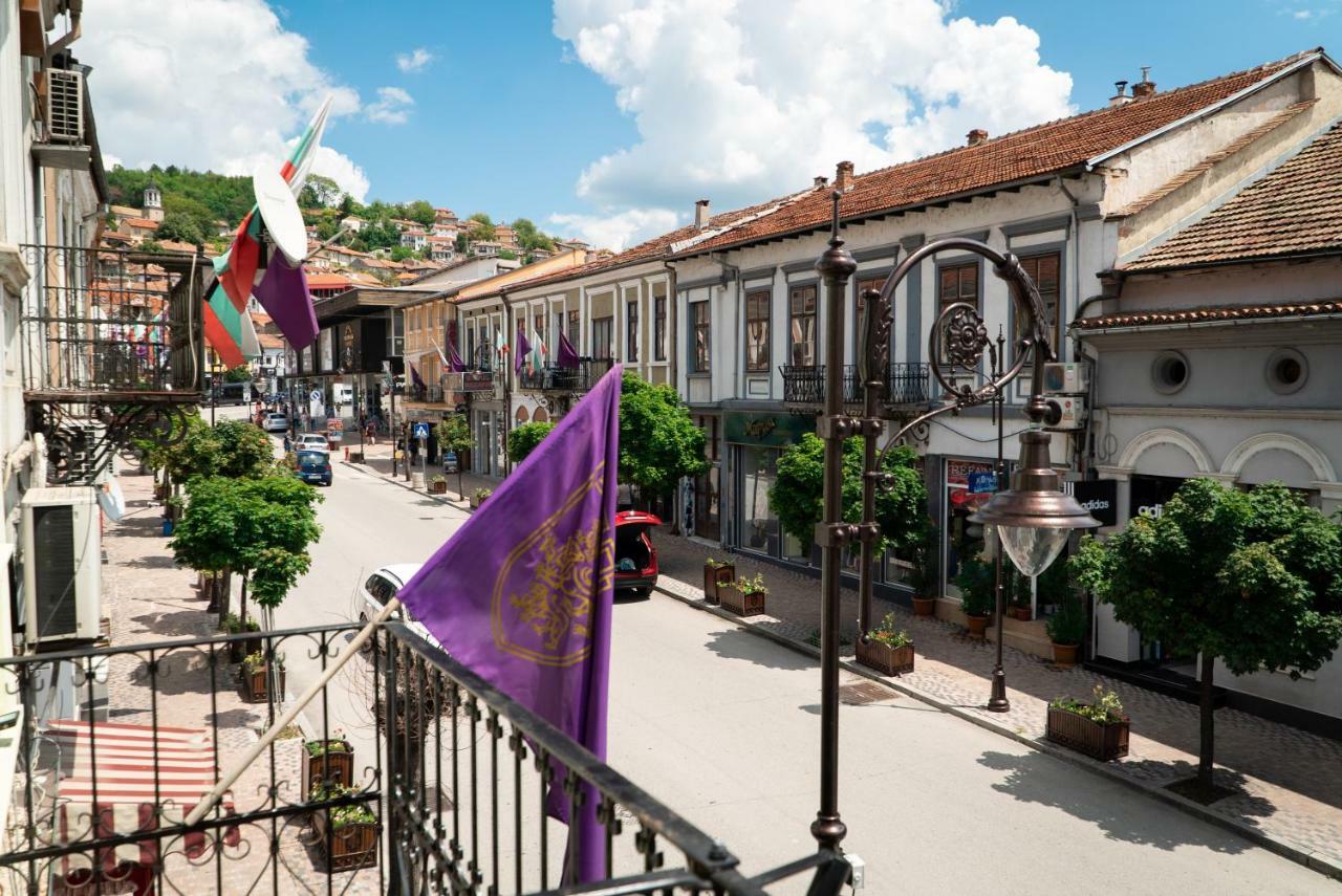 Cameră dublă cu balcon