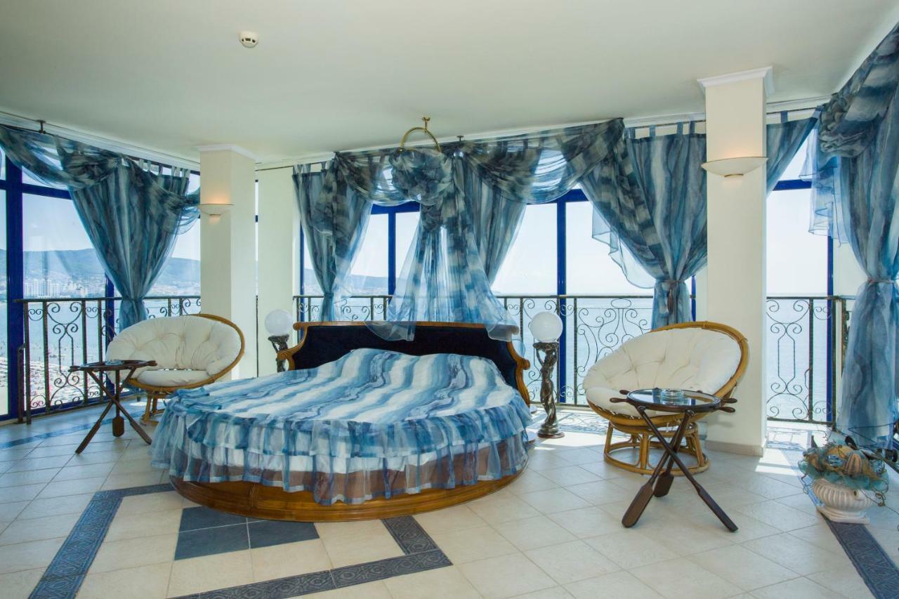 Maisonette cu vedere la mare (2 adulți)
