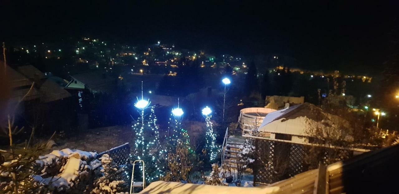 Cameră dublă cu balcon