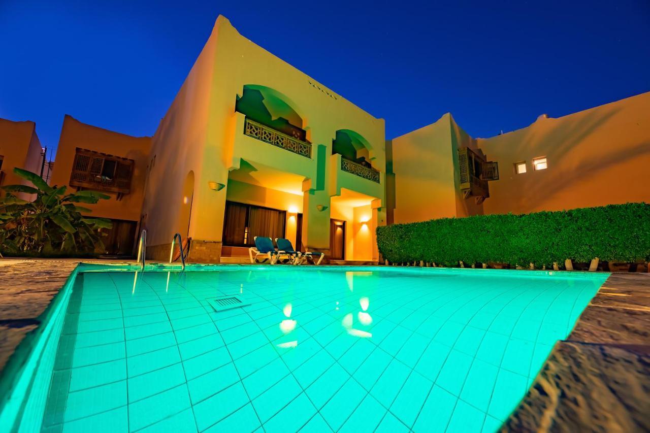 Vilă cu 4 dormitoare cu piscină privată