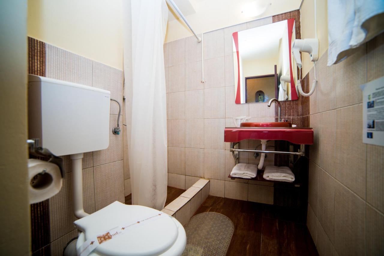 Standard Apartment,998667492:JPEG