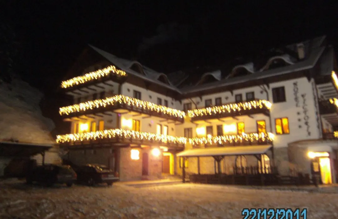 Hotel Victoria-1