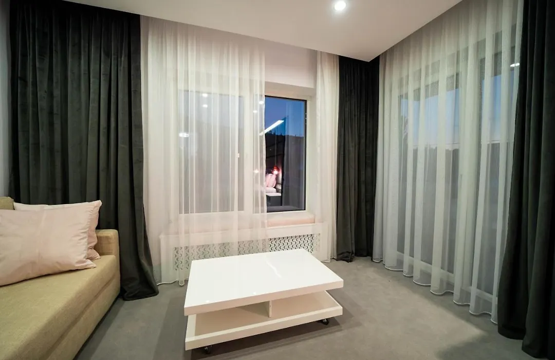 Velvet Home-1