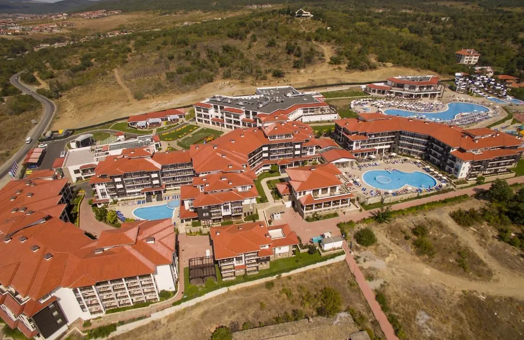 Nevis Resort & Aqua Park-1