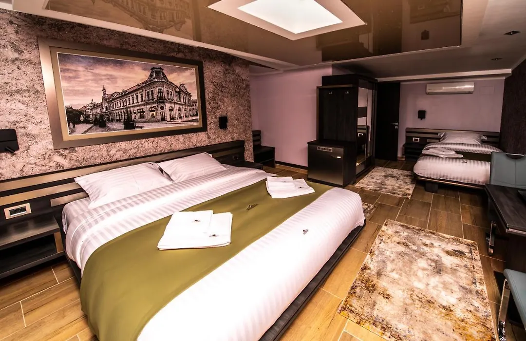 Hotel Novotheos-1