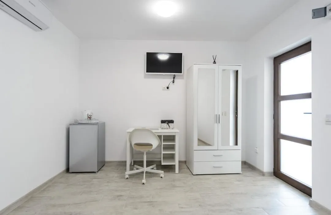 Toma Residence-1